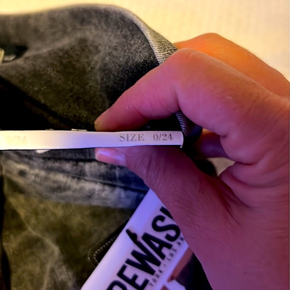 REWASH Shorts - Picture 4 of 4